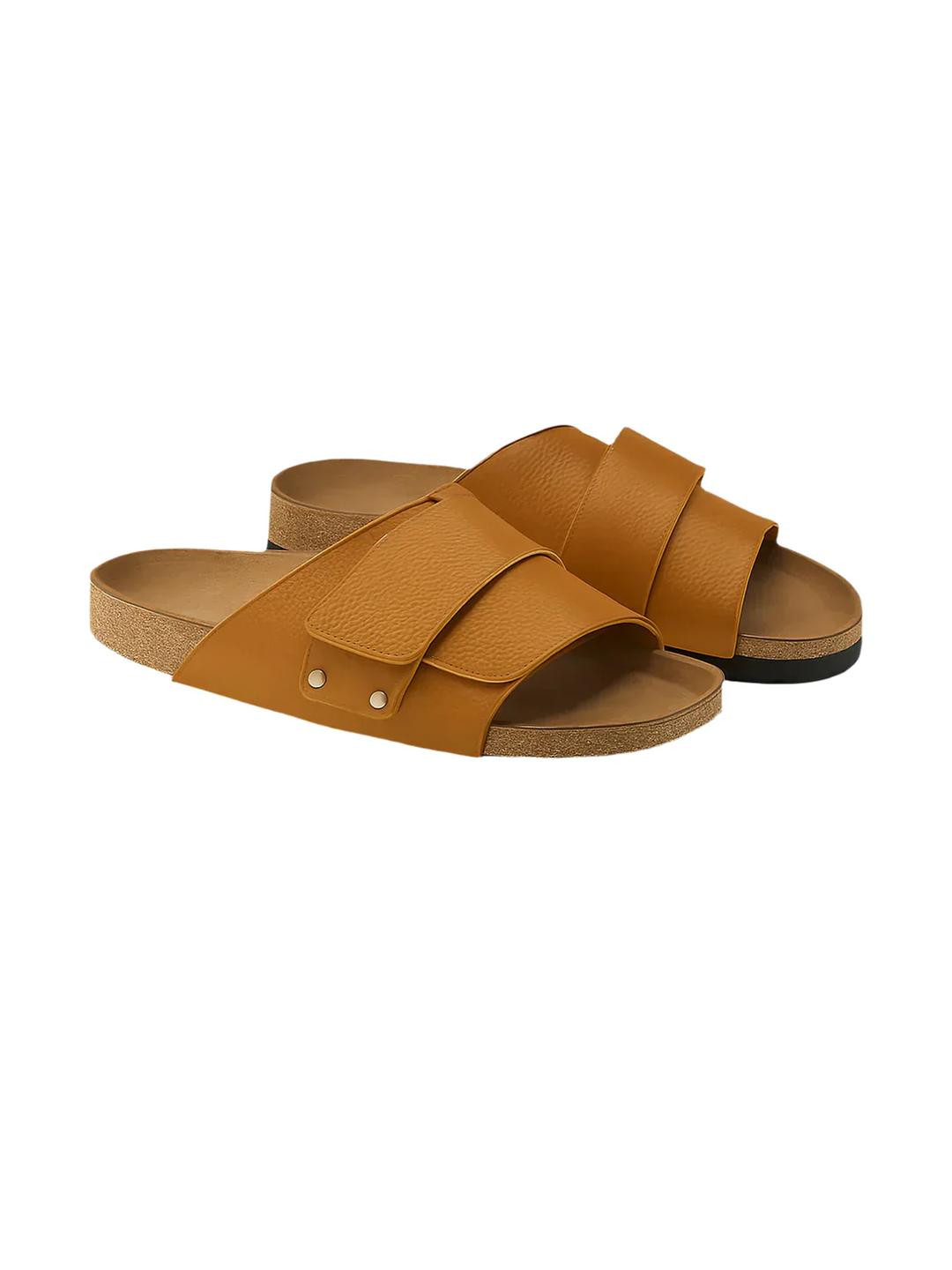 ITALIAN SHOES CO Tan  Flip Flops