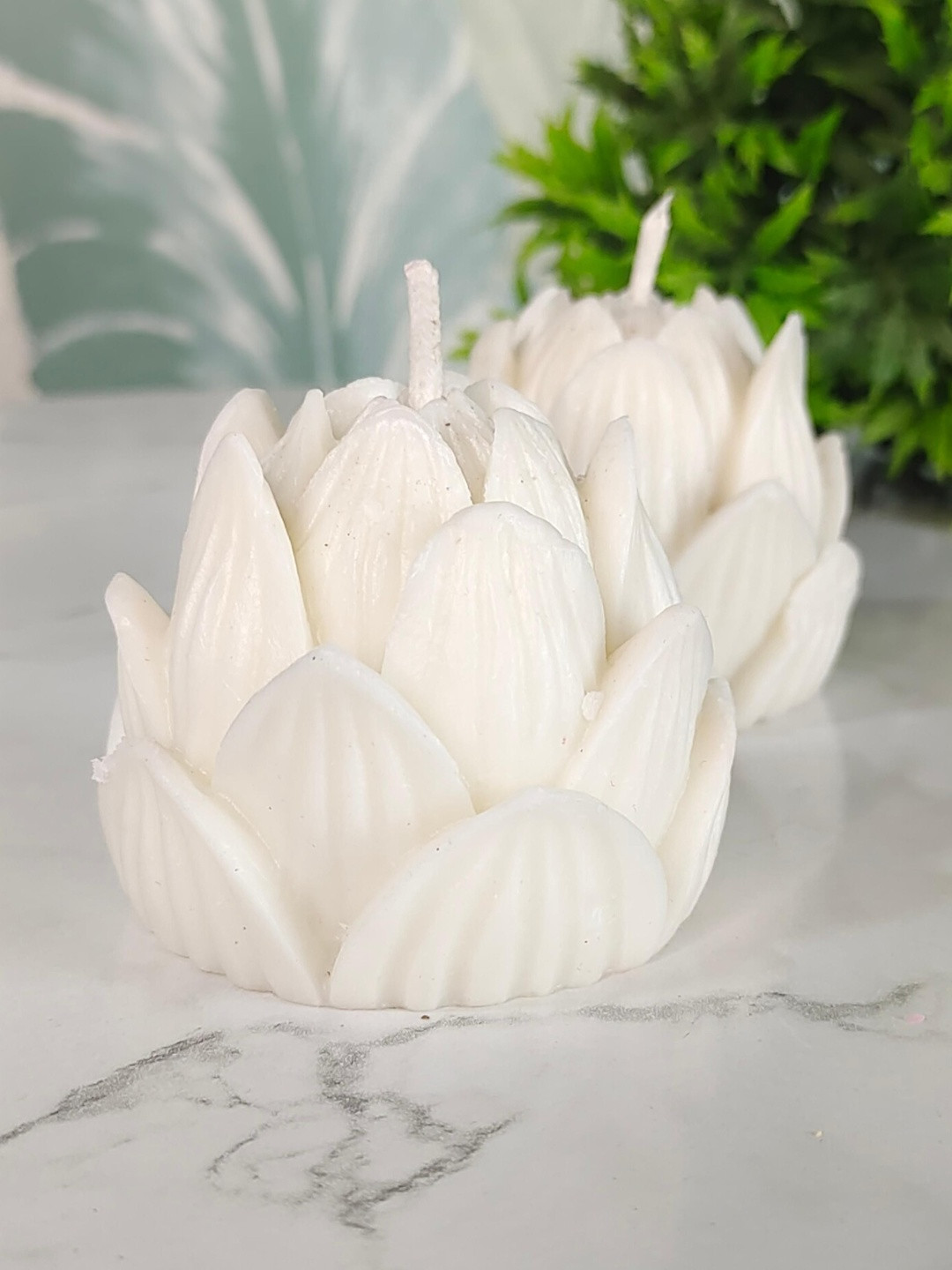 SOWPEACE 2-Pcs White Lotus Petal Soy Candle Set
