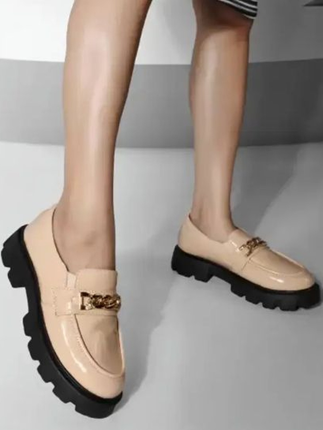 The Roadster Lifestyle Co Multi-Tone Smart Sneakers