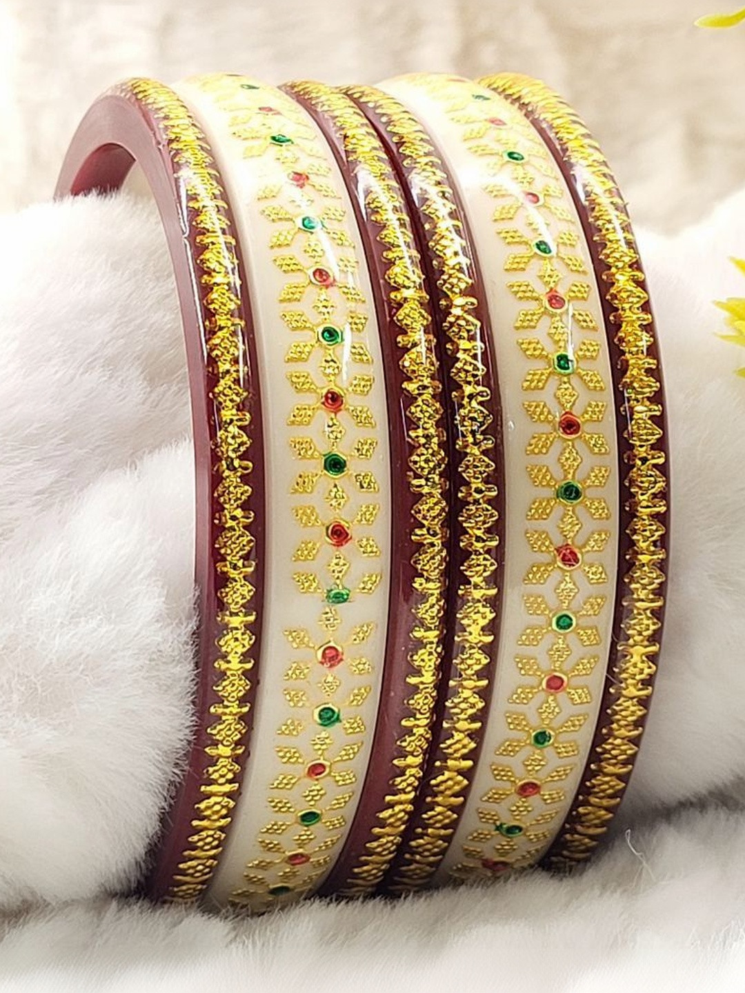 Dhanotiya Set Of 6 Gold Plated Bangle