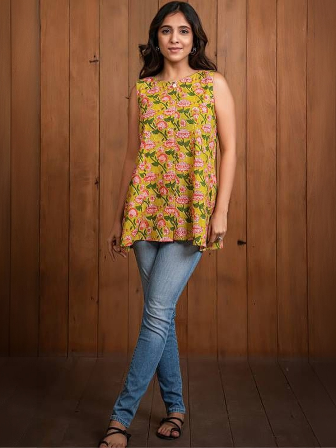 Da Vastraagaar Floral Print Top