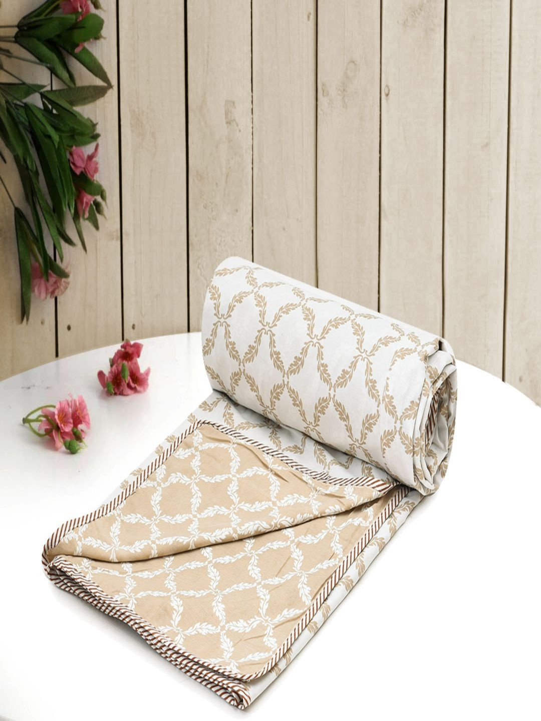 Myntra Elegant Homes Jaal Brown & White Printed Double-Size Duvet Cover With Zipper