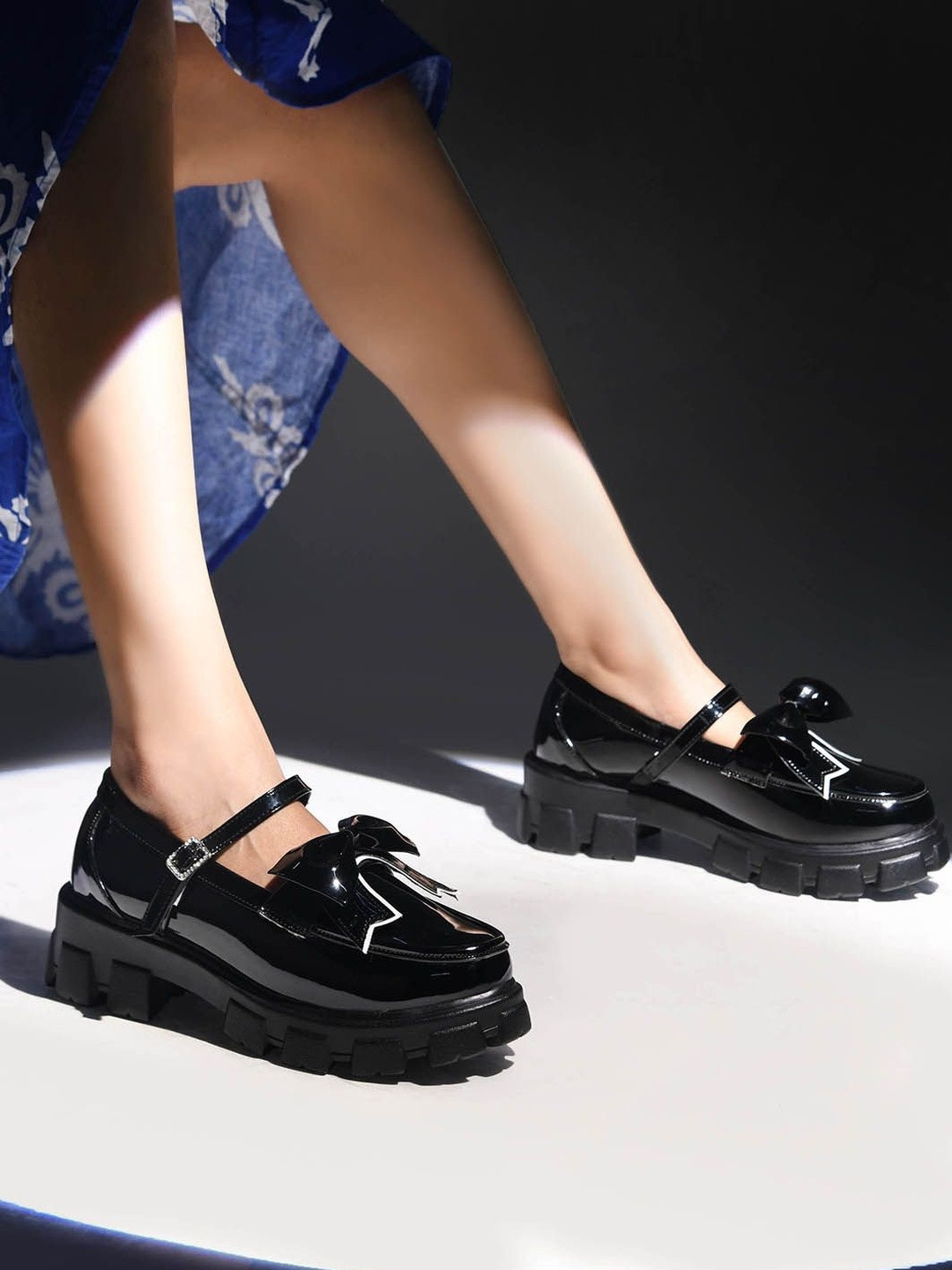 Froh Feet Block Pumps with Bows