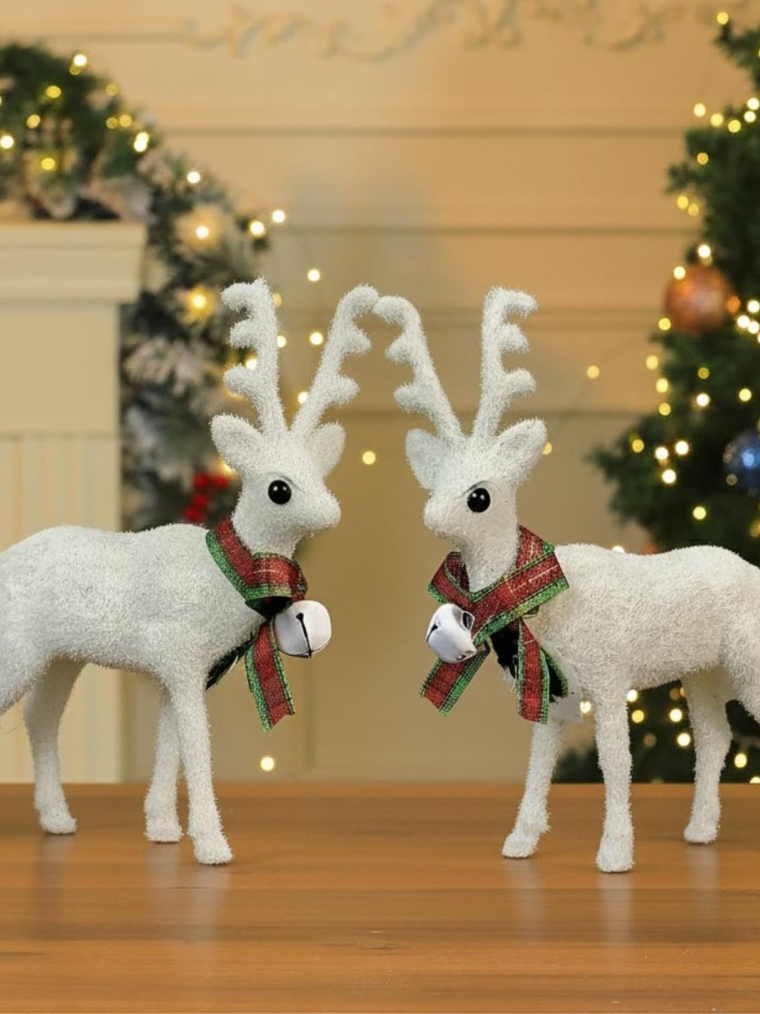Ascension 2Pcs White & Green Christmas Reindeer Figurines Elegant Deer Set
