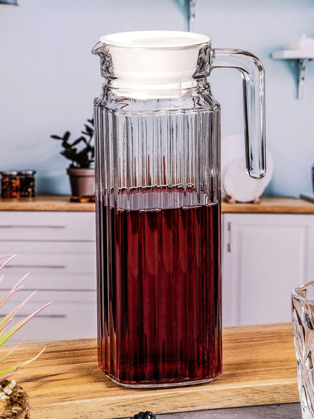 Roxx Dishwasher Safe Glass Water Jug with Lid