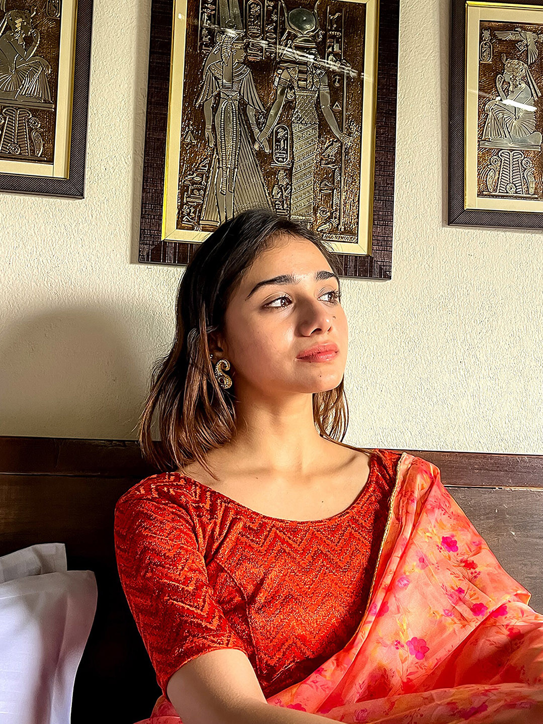 Bindigasm's Advi Zig Zag Woven Design Jacquard Stretchable Saree Blouse