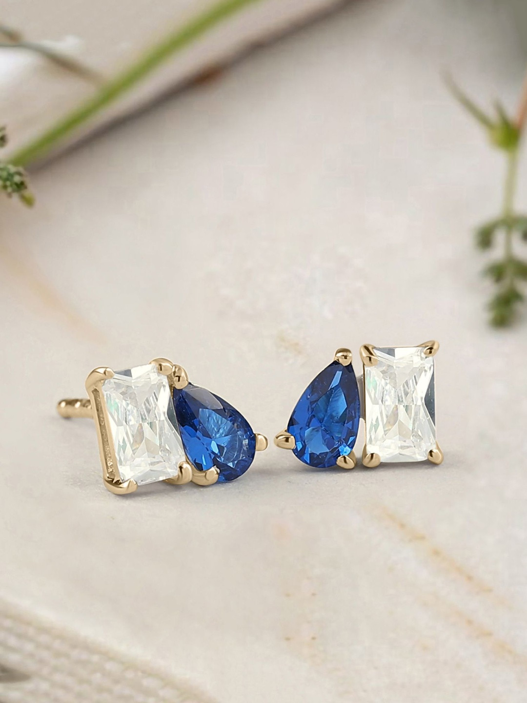 Ornate Jewels Geometric Studs Earrings
