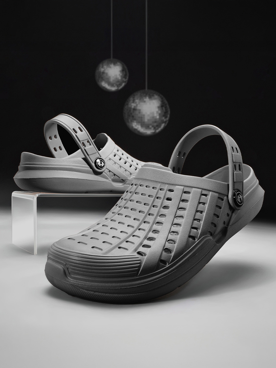 Hoppa Discovery Dark Grey Clogs Men