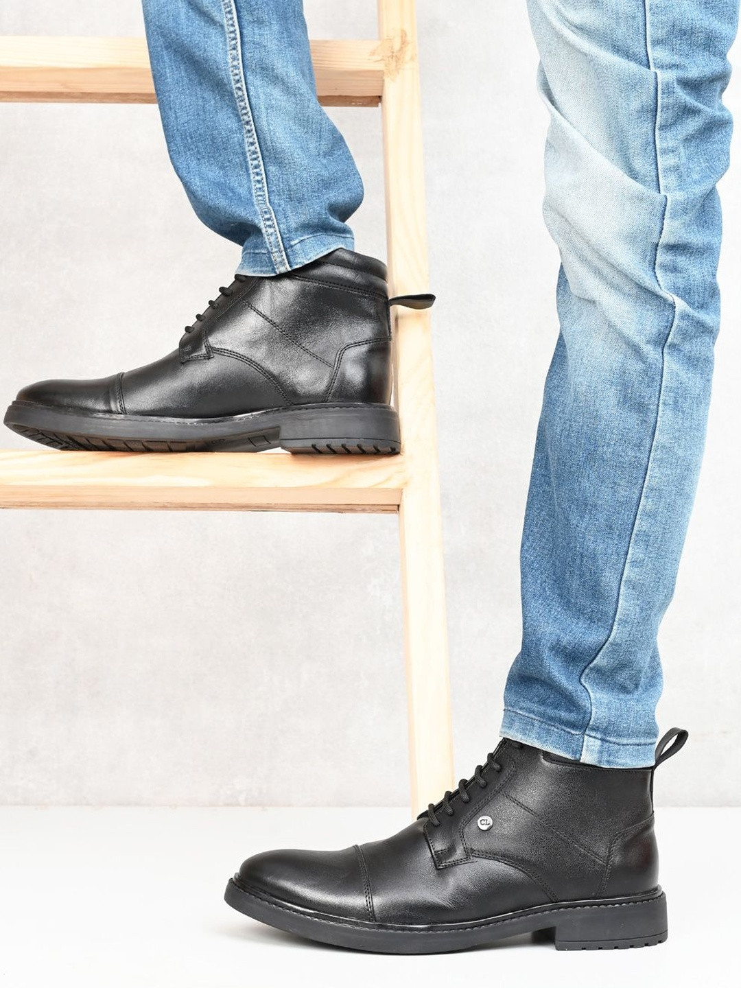 Carlton London Men Leather Winter Boots