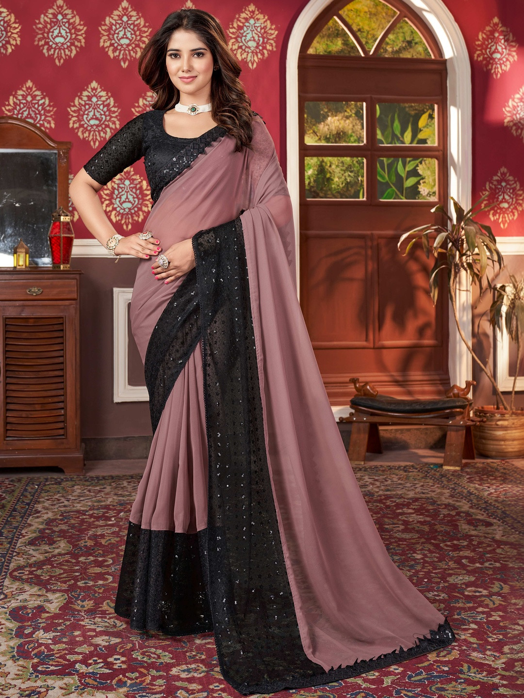 PRAVEENA DESIGNER Embellished Sequinned Poly Georgette Heavy Work Saree