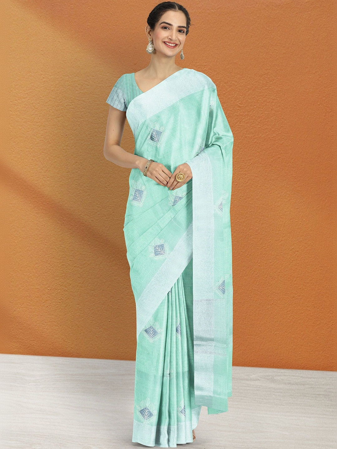 The Chennai Silks Linen Blend Handloom Bhagalpuri Saree