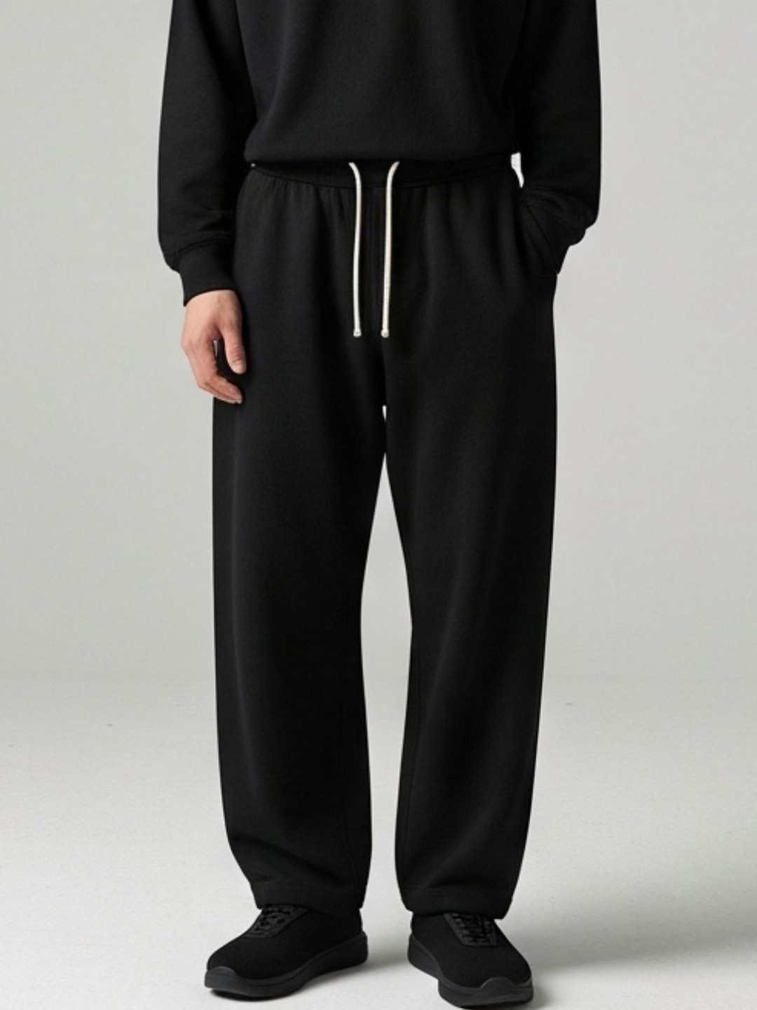Cloth N code Men Solid Loose Fit Korean Track Pant