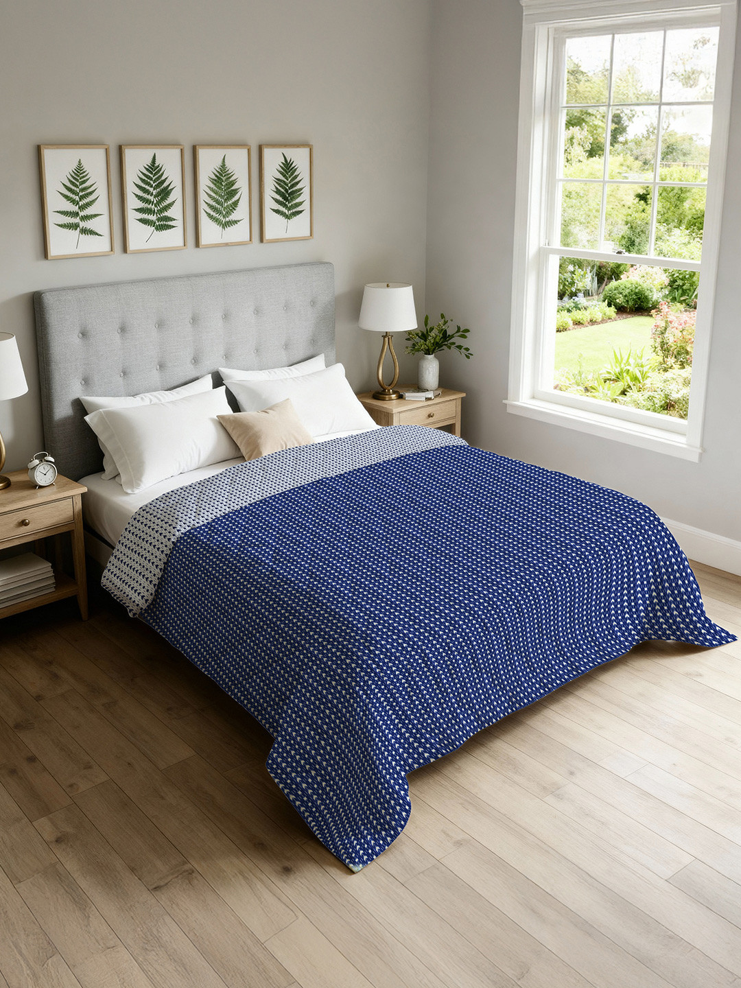 URBAN SPACE Tokyo Blue & White Geometric AC Room Double Bed Blanket