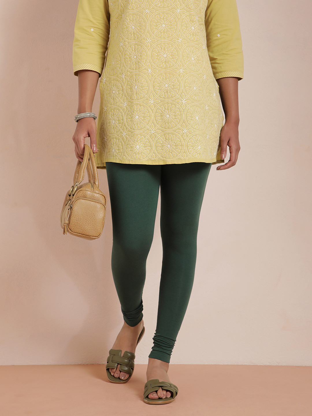 TWIN BIRDS Women Teal Green Solid Churidar-Length Leggings