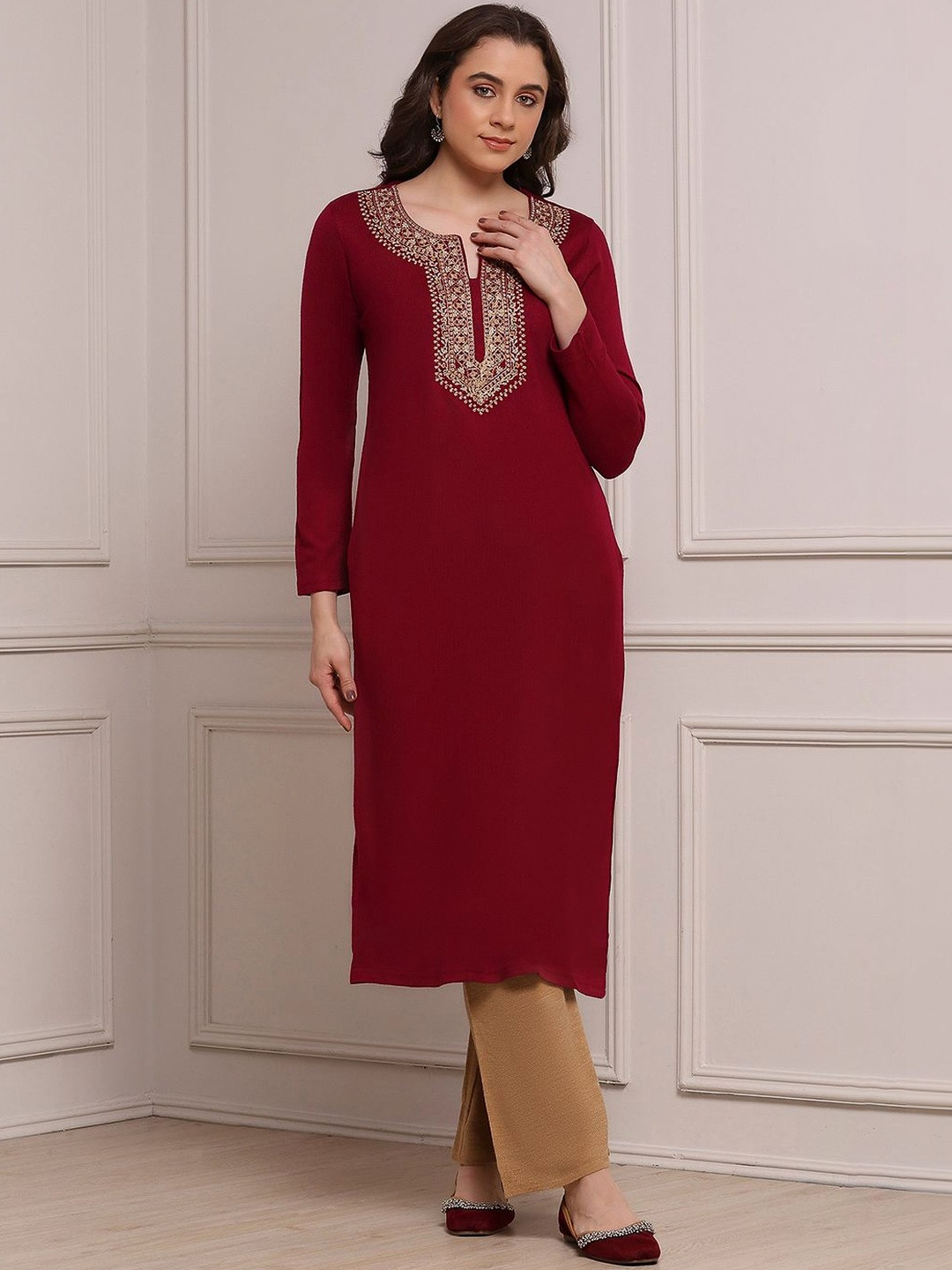 Biba Women Yoke Design Thread Work Kurta