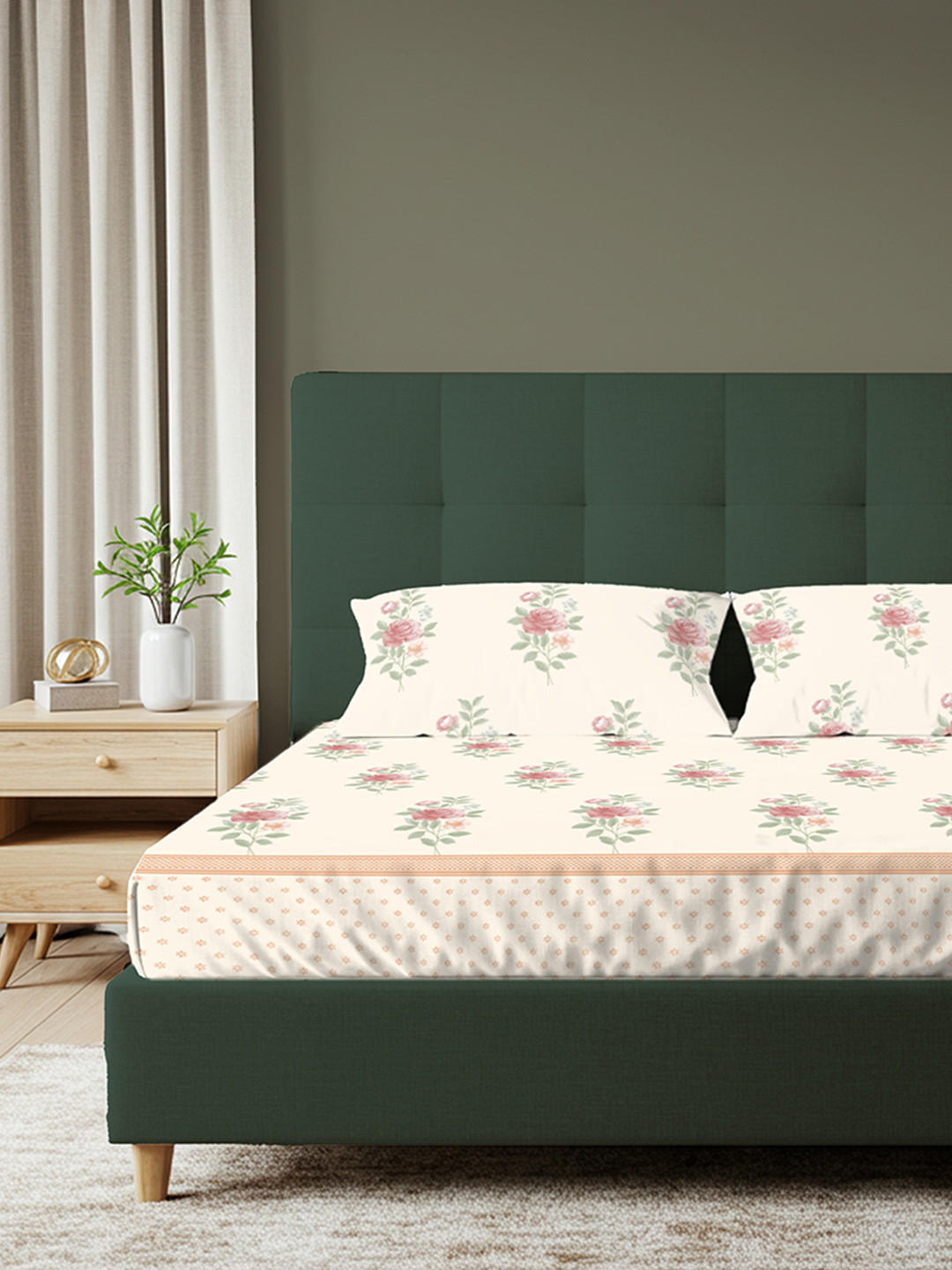 URBAN SPACE Cream-Coloured 200TC Fitted Cotton Double Queen Bedsheet Set 2.23 m x 2.54 m