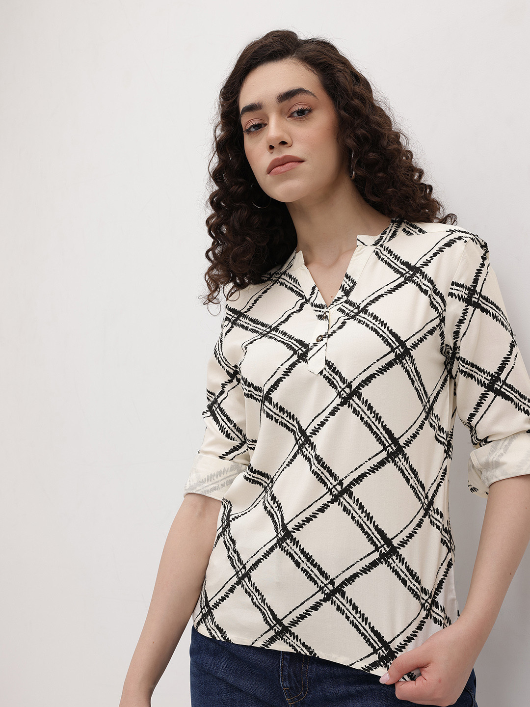 The Roadster Life Co. Geometric Print Mandarin Collar Roll-Up Sleeves Top