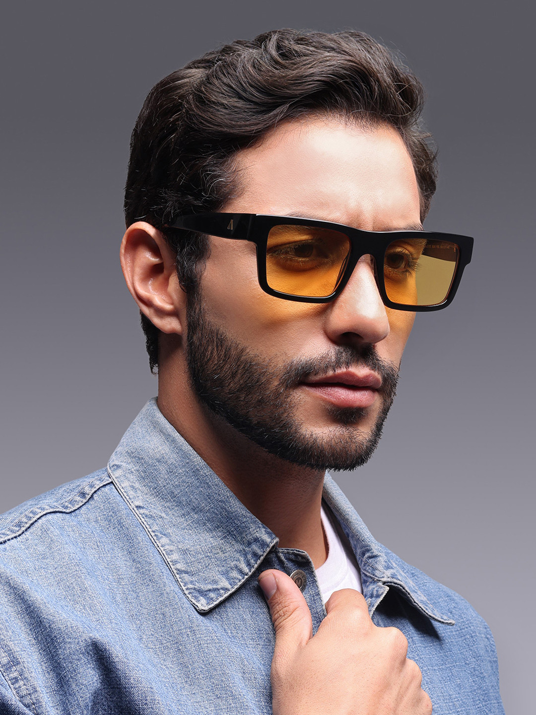 Augussto Majeste Unisex UV Protected Rectangle Sunglasses With Black Frame Yellow Lens