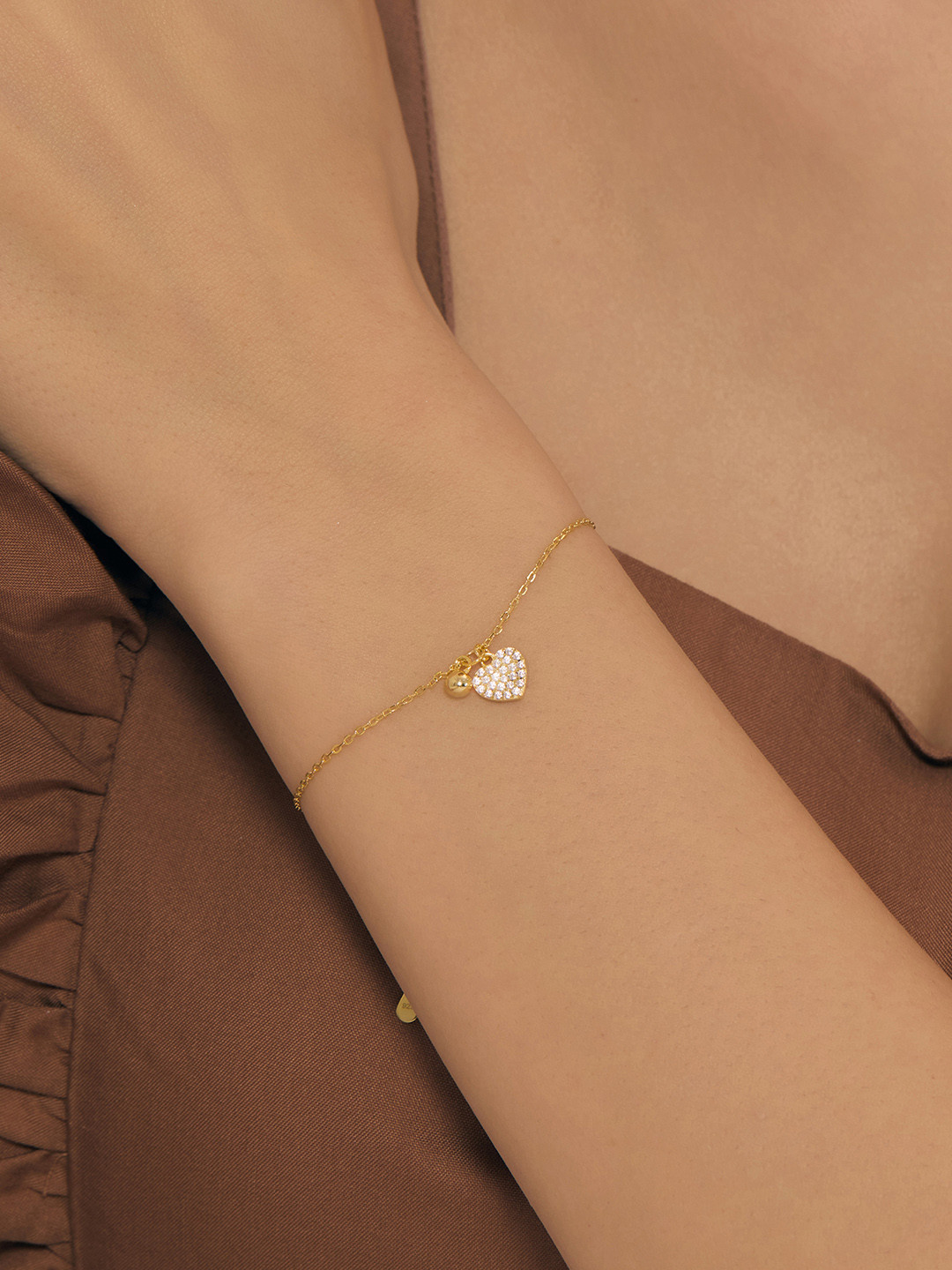 Nistra Glitter Heart Sterling Silver Gold-Plated Cubic Zirconia Studded Charm Bracelet
