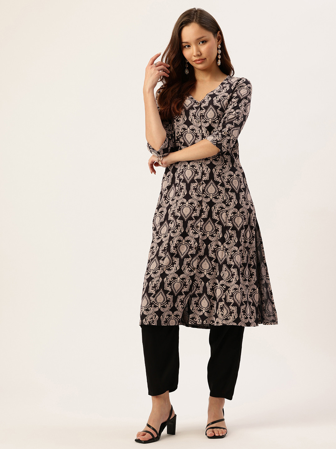 AMUKTI Ethnic Motifs Printed Straight Kurta