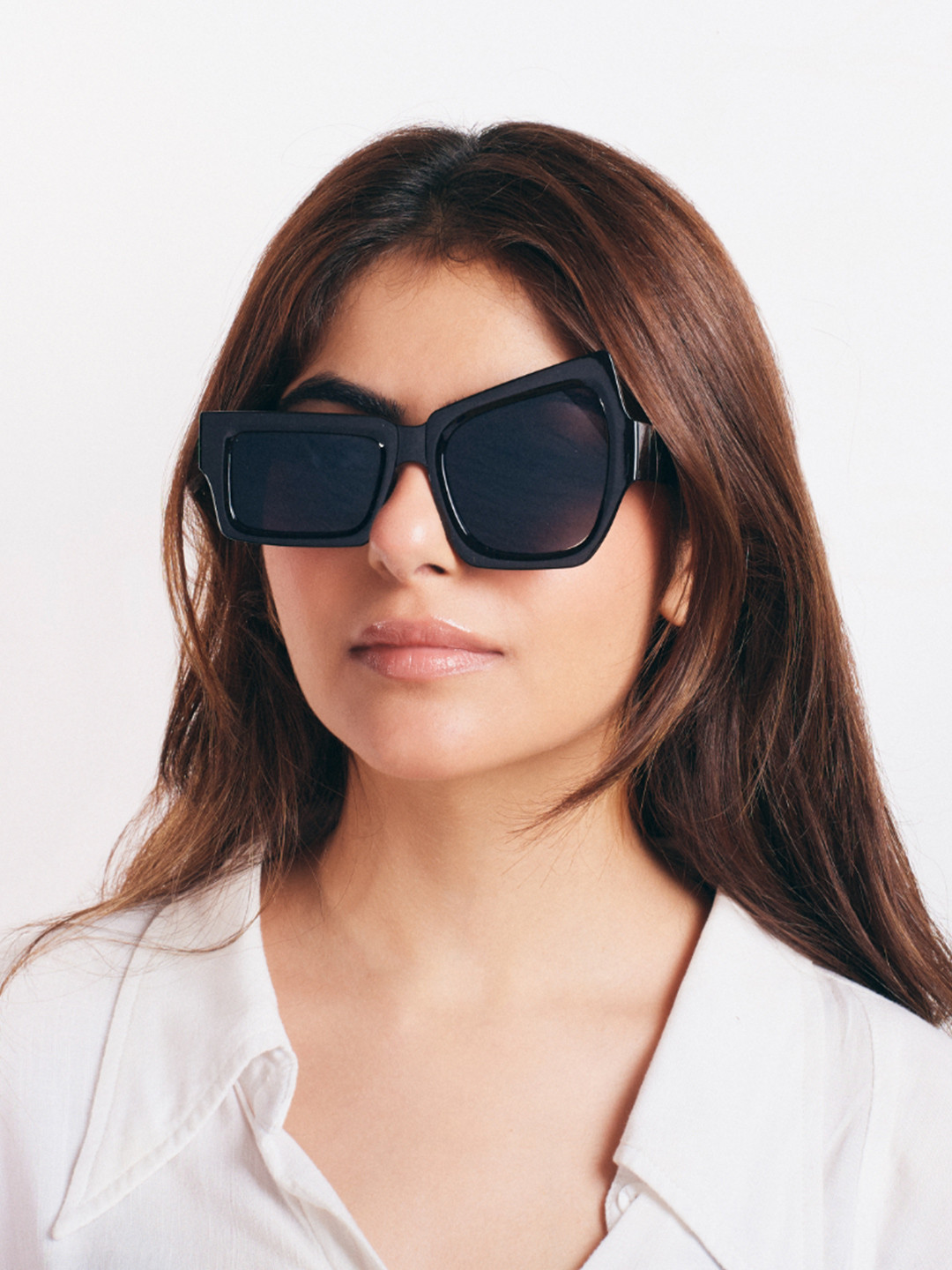 SALTY Women Raised Eyebrow Monochrome UV400 Protection Sunglasses SG0033-BK-BK
