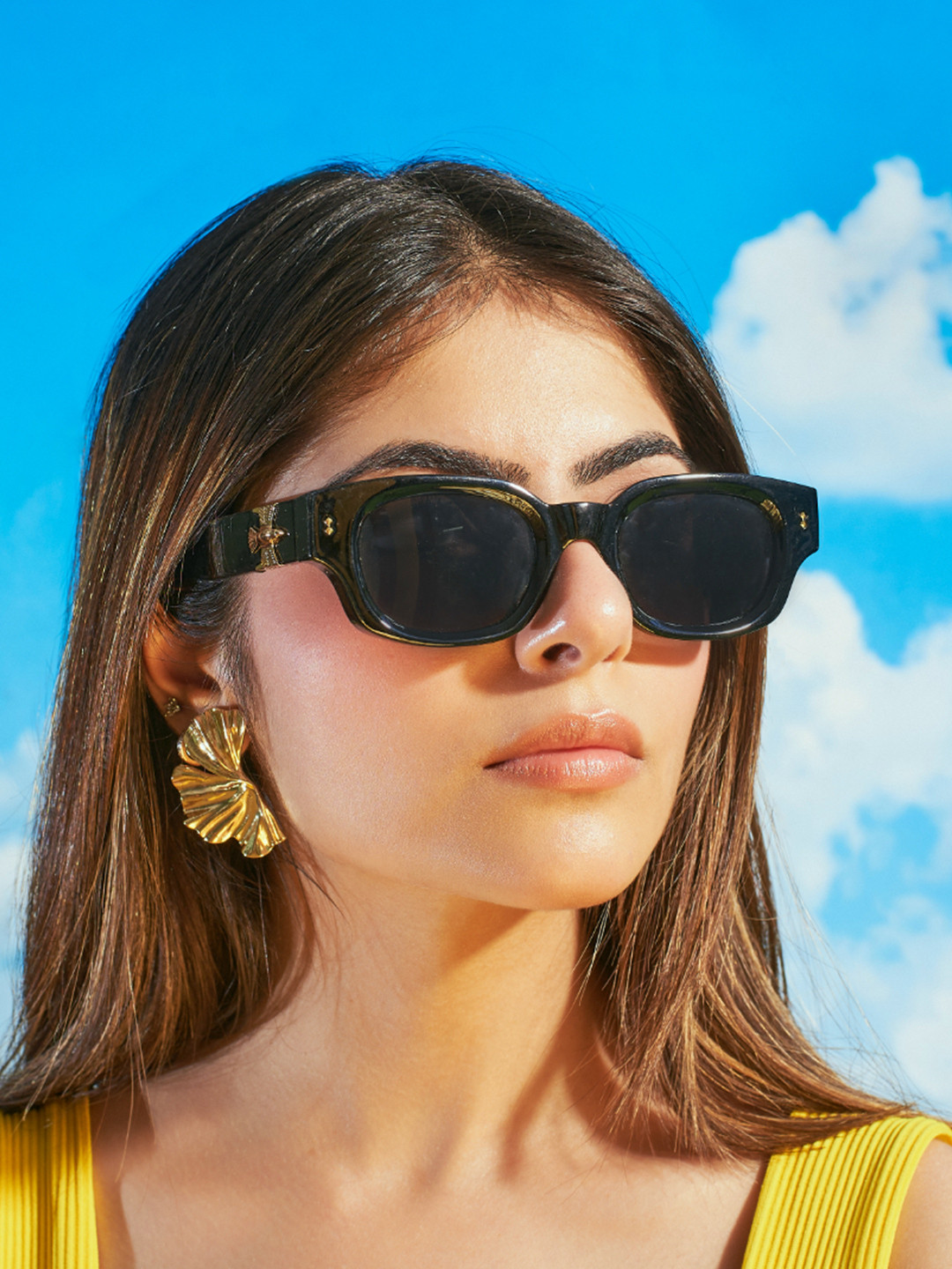 SALTY Unisex Black Lens & Black Square Sunglasses