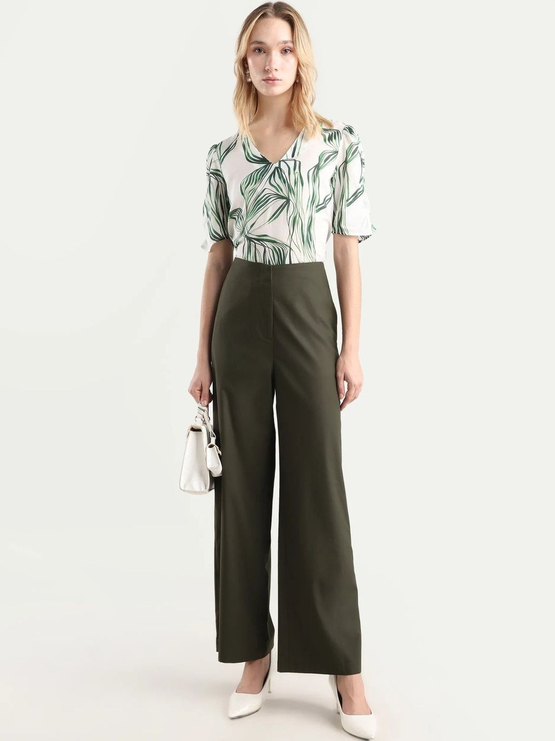 RAREISM Women Olive Wide Leg Fit Plain Trouser