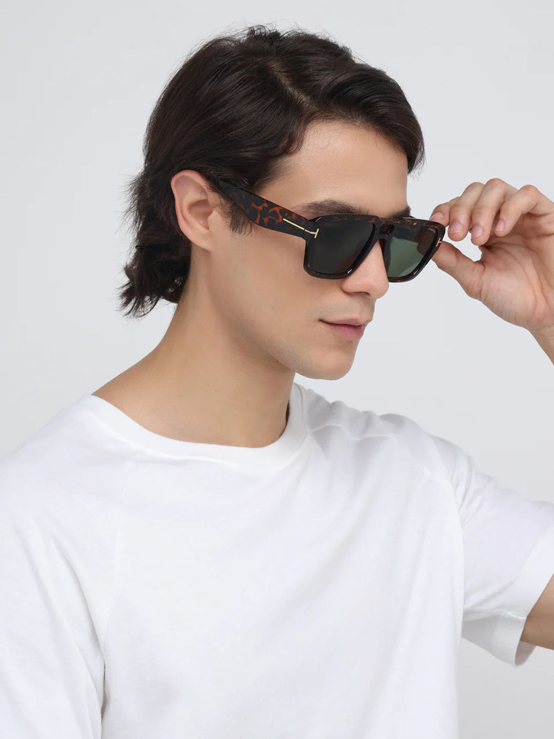 ZAADRAN Poland Unisex Leopard T Wayfarer Sunglass With UV Protected Lens