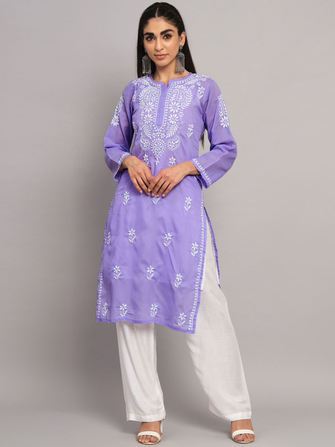 PARAMOUNT CHIKAN Ethnic Motifs Embroidered Chikankari Cotton Straight Kurta