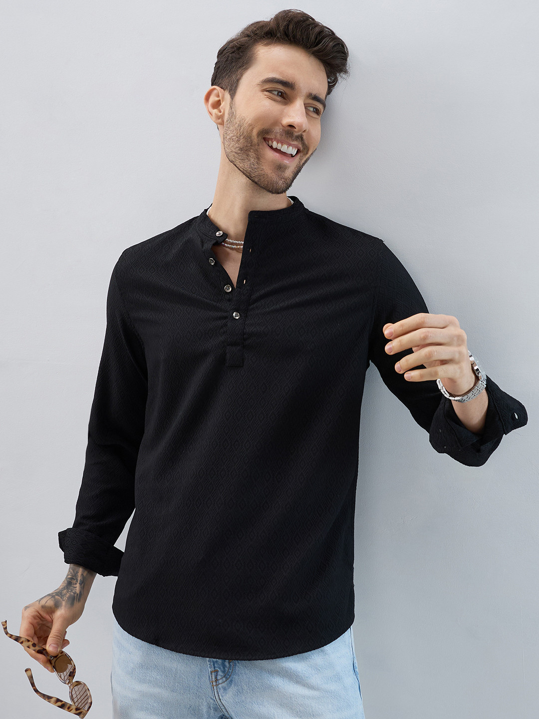 VASTRADO Diamond Textured Band Collar Roll-Up Sleeves Straight Kurta