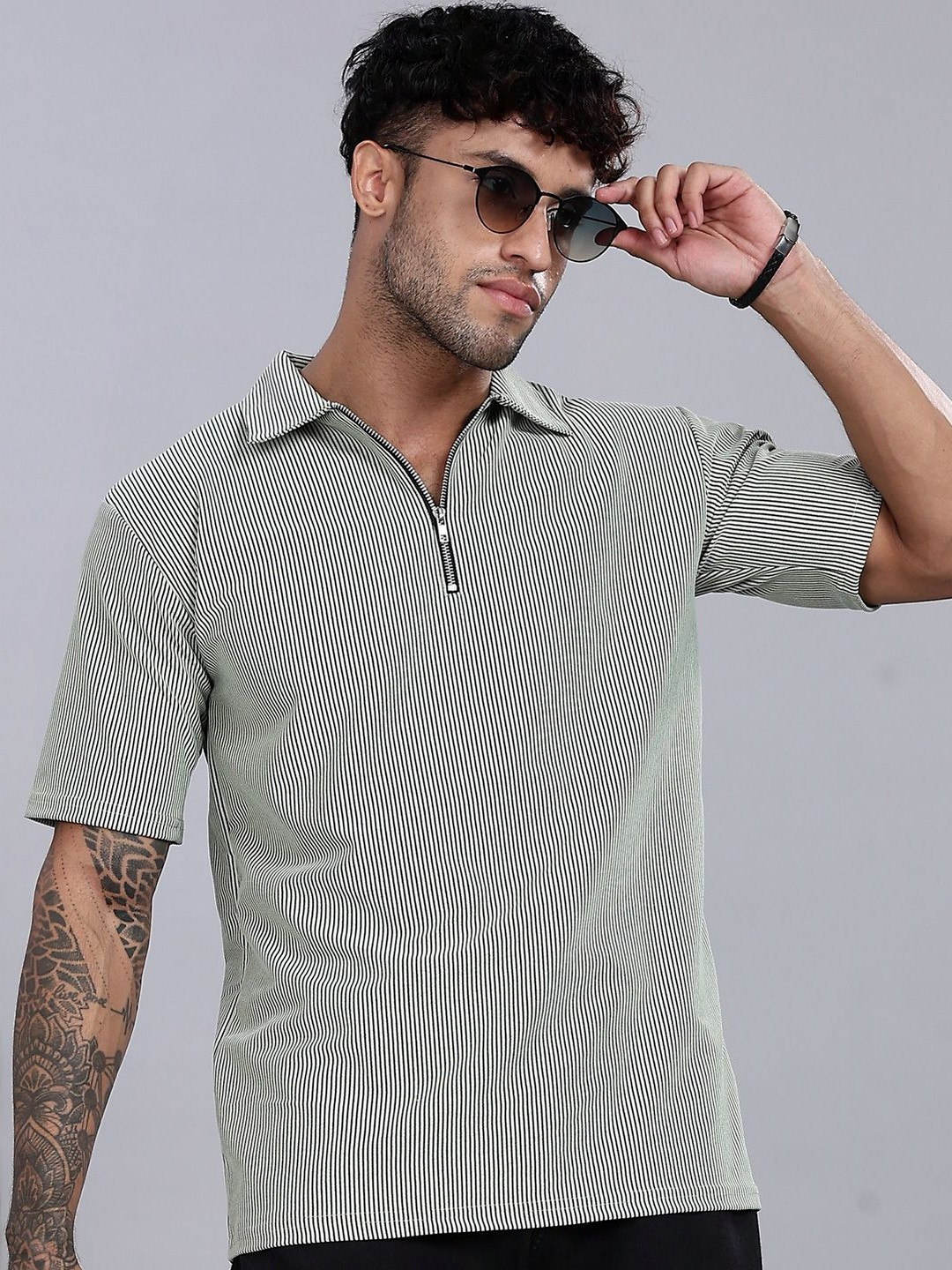 MaverIQ Men Striped Polo Collar T-shirt