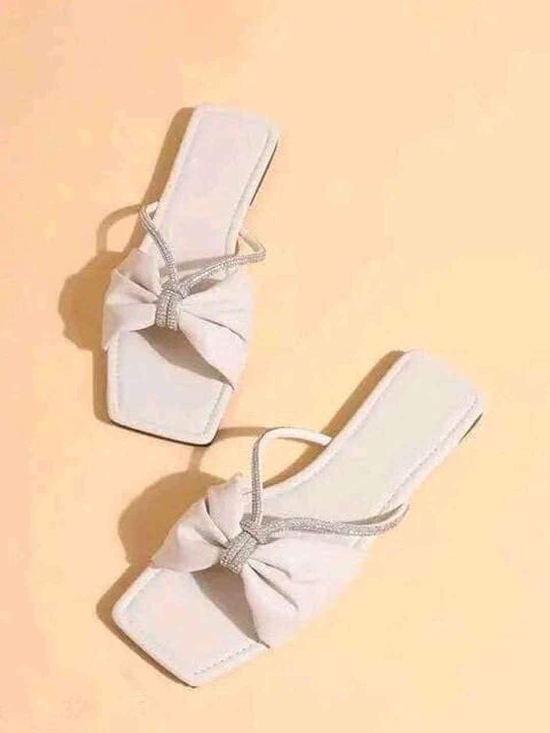 LAPORRA Women Fashion Sandals