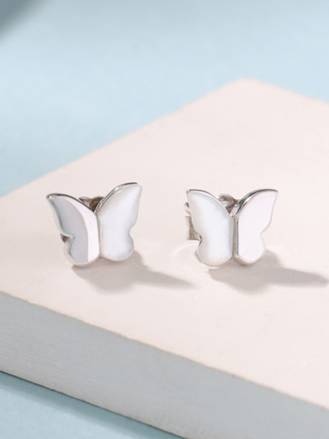 Kicky And Perky 925 Sterling Silver Mother Of Pearls Studded Butterfly Studs