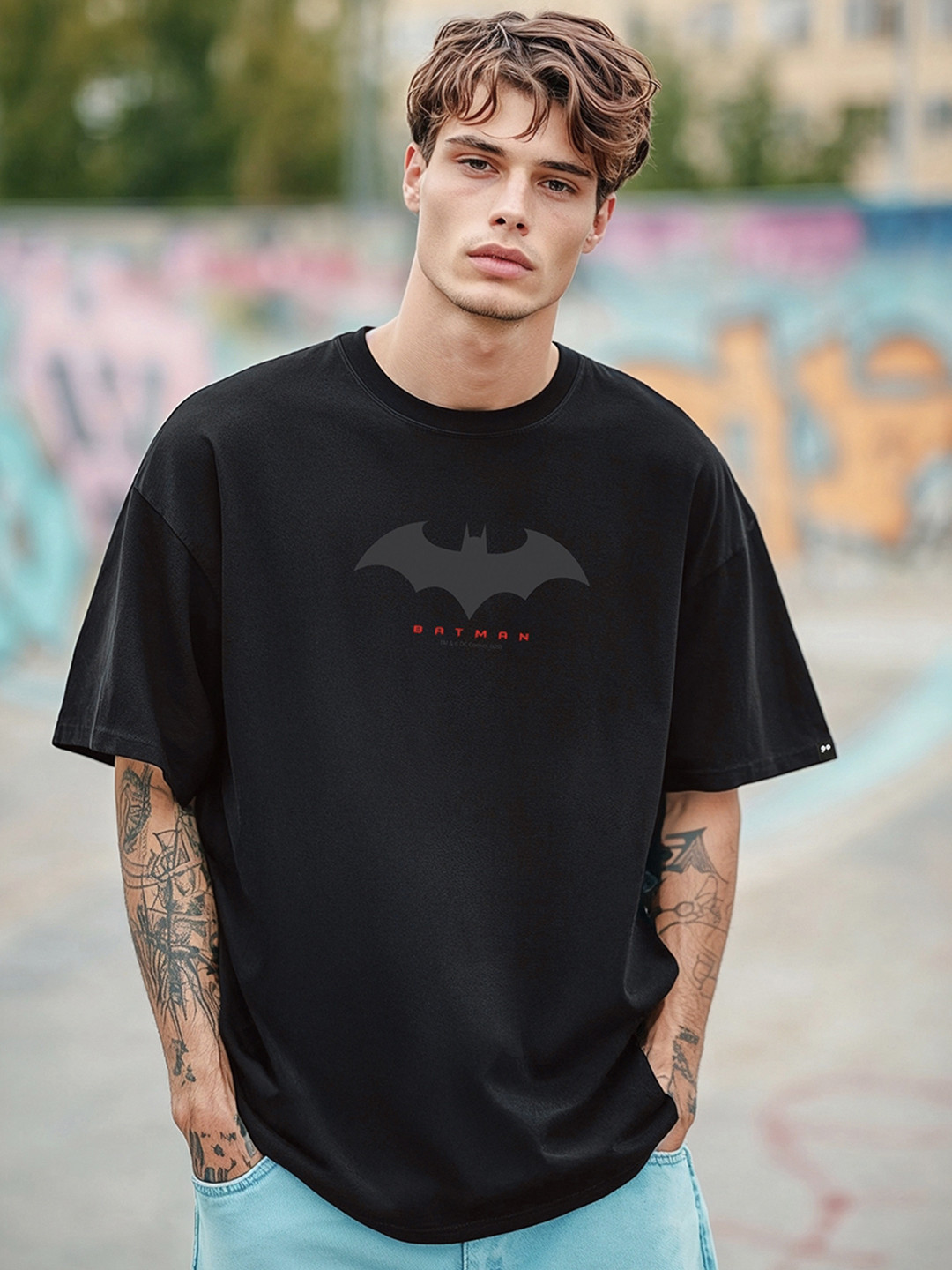 Bewakoof Men Batman Oversize Black Printed Cotton Drop-Shoulder Sleeves Oversized Fit T-shirt
