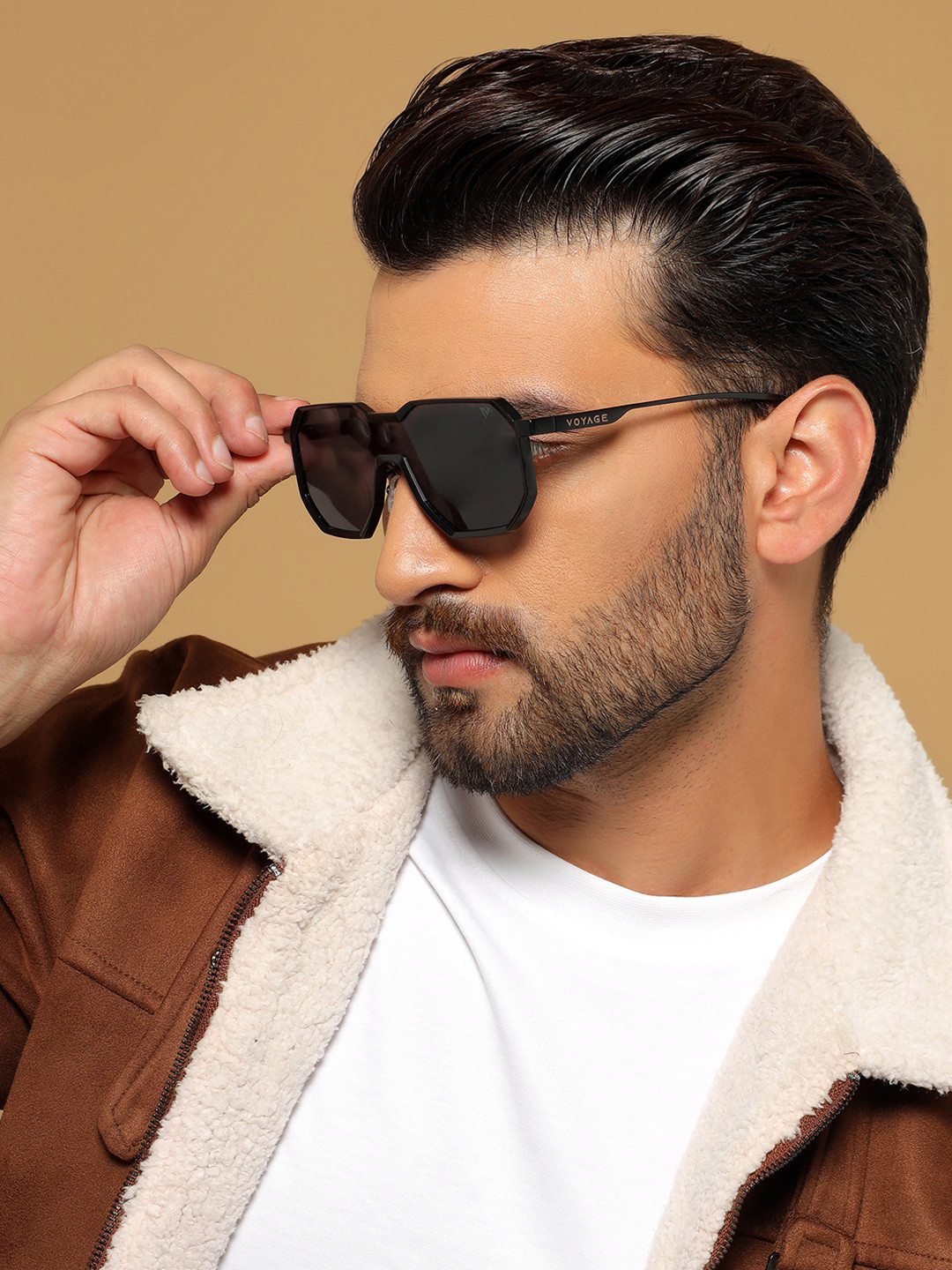 Voyage Unisex Full Rim Style Wayfarer Sunglasses with ZN98145MG7395