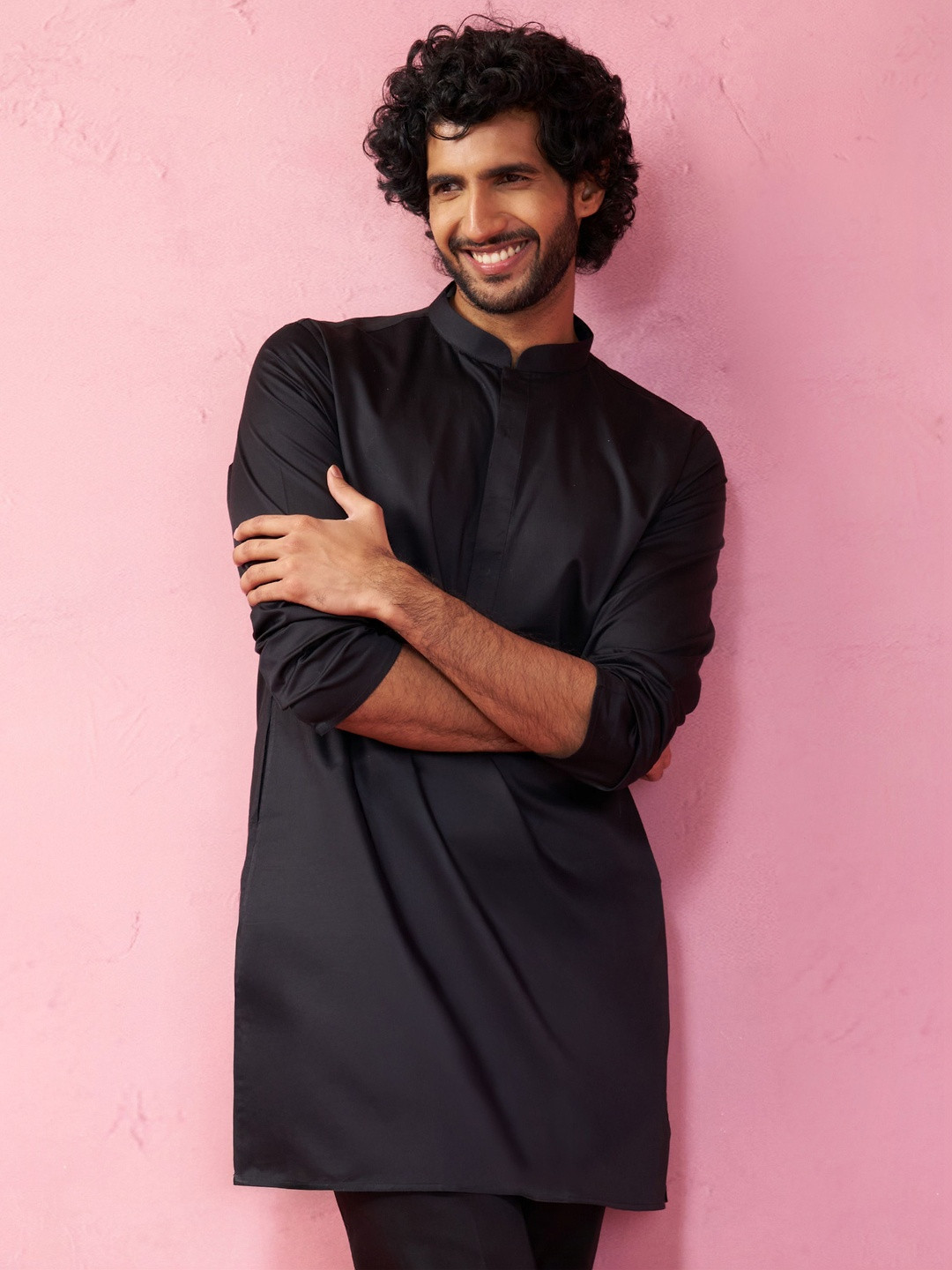 VASTRAMAY Men Satin Kurta