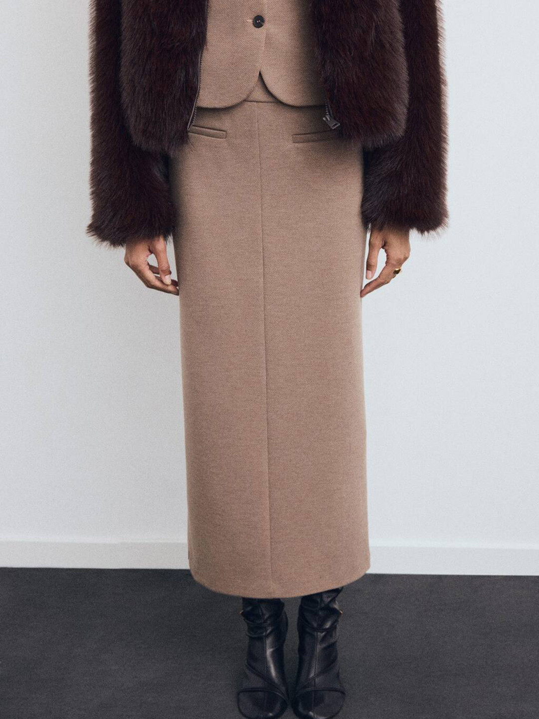 MANGO Mid-Rise Pencil Midi Skirt with Back Slit
