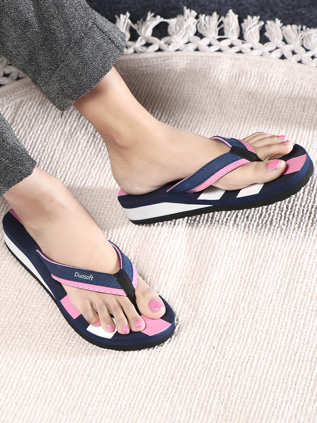 DUOSOFT Women Thong Flip-Flops