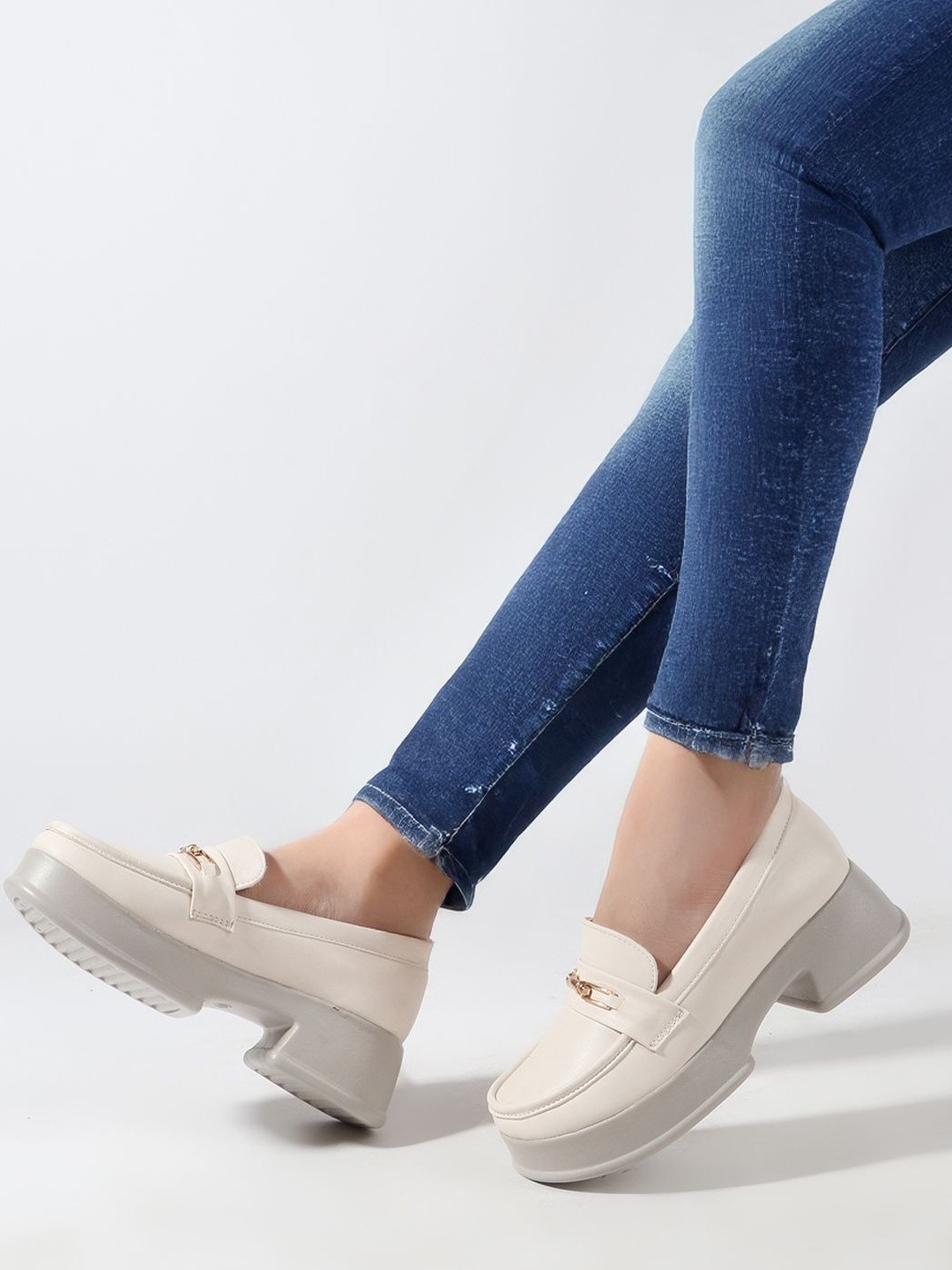 Colo Women Loafers