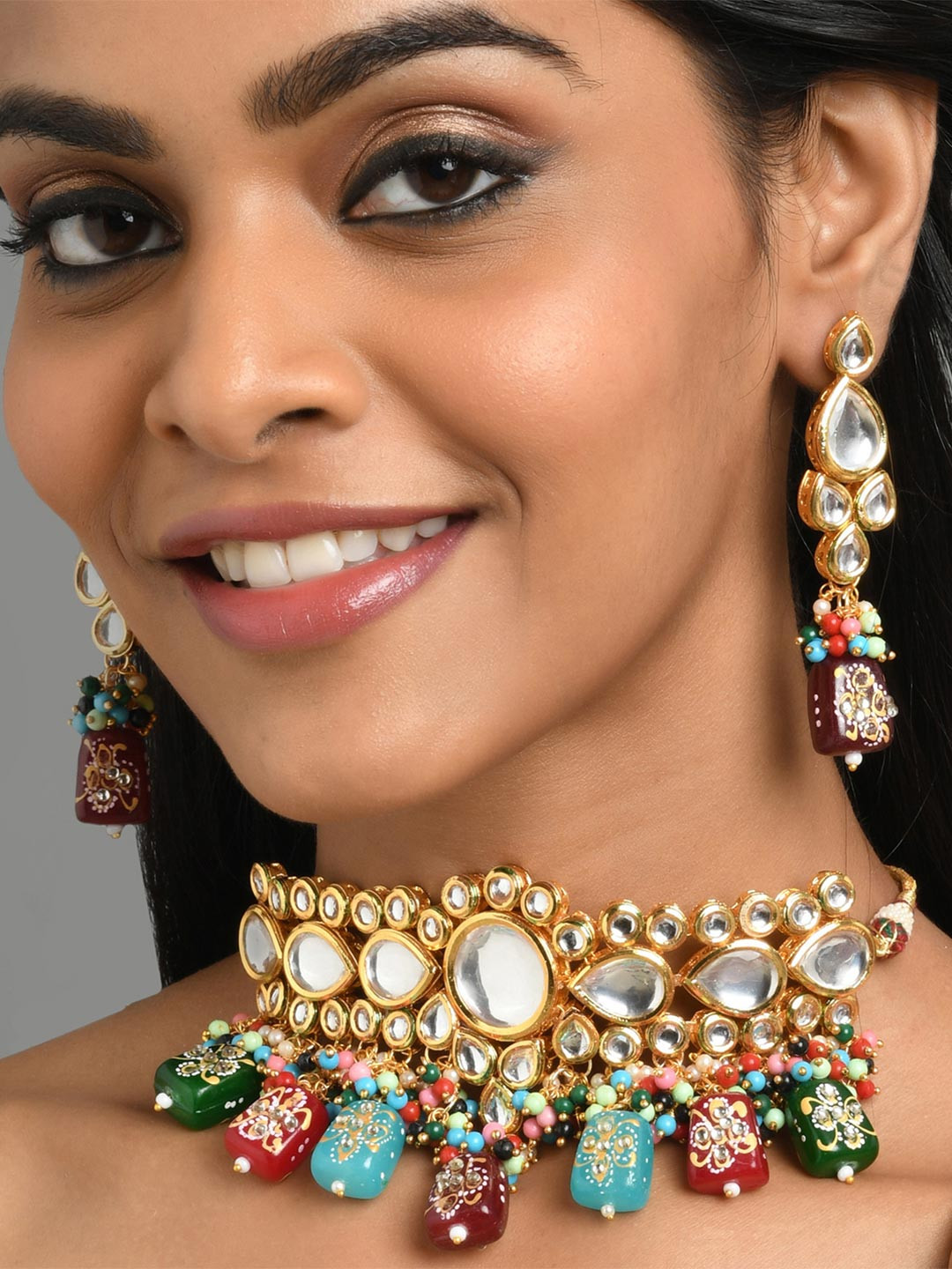 Fida Women Blue Gold-Plated Ornate Pearl Kundan Jewellery Set