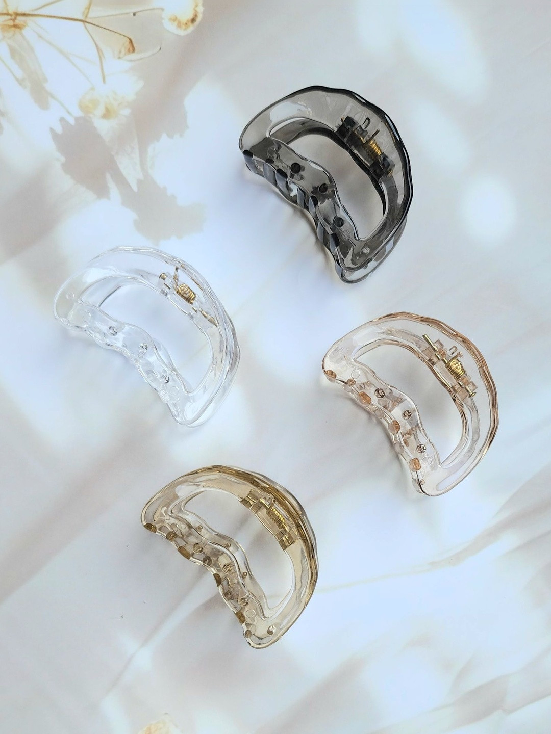 SZN Women Set of 4 Claw Clip