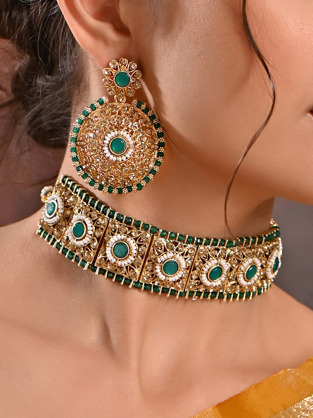 Fida Gold Plated Emerald Stones Studded And Pearls-Beaded Necklace With Earrings