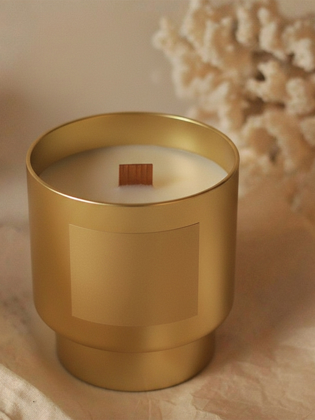 AARVI DECOR STUDIO Golden Vanilla Glow Candle