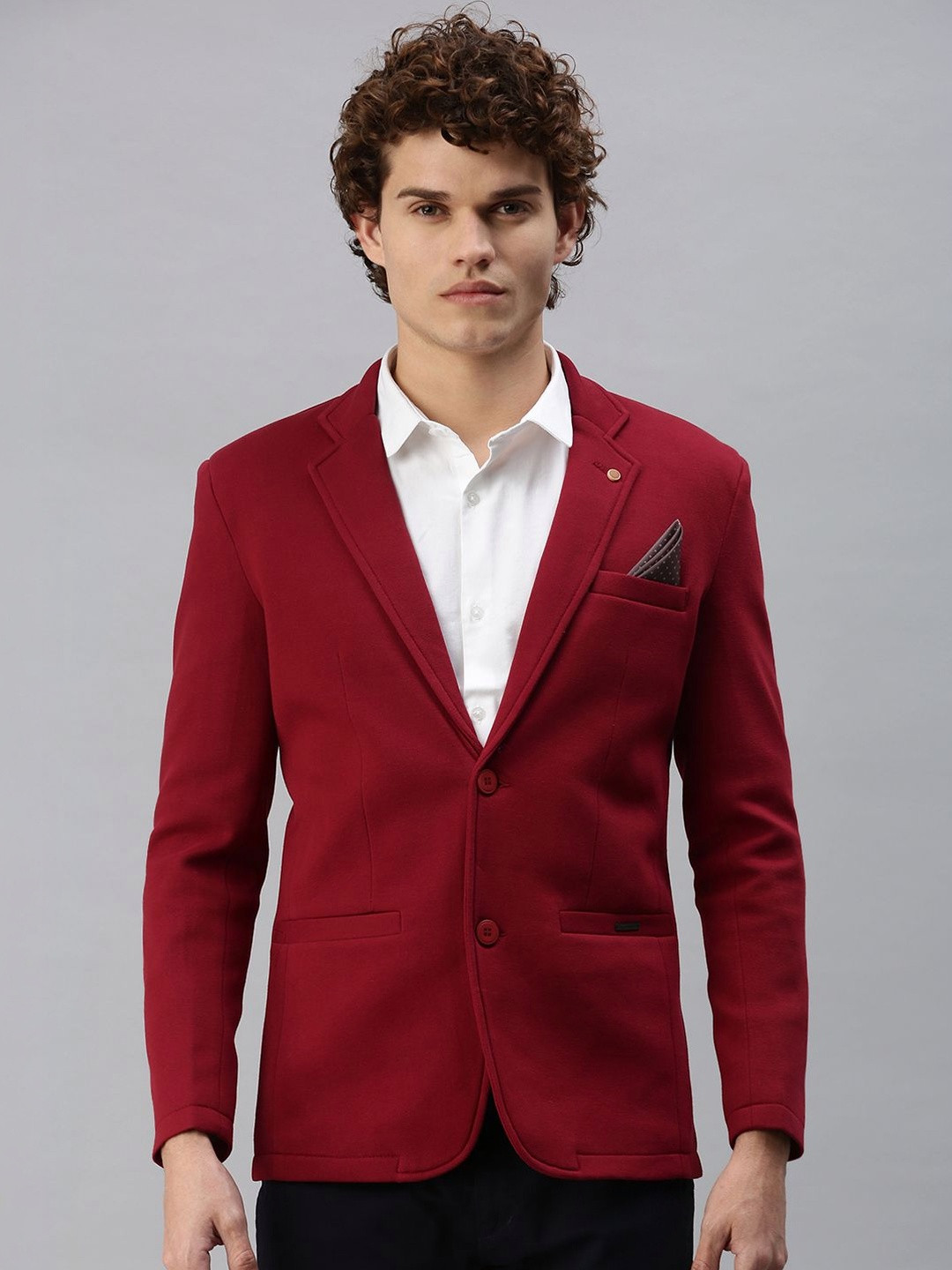 SHOWOFFFF Slim-Fit Single Breasted Blazer