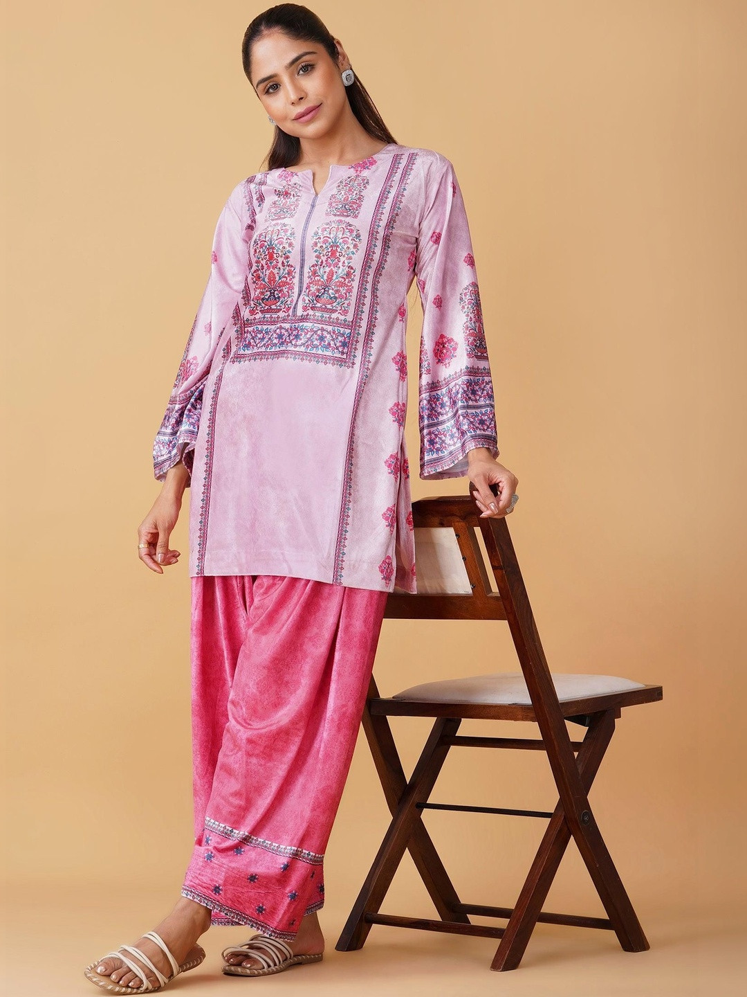 HOUSE OF KARI Pink Printed Round Neck Velvet Tunic With Palazzos Co-Ords
