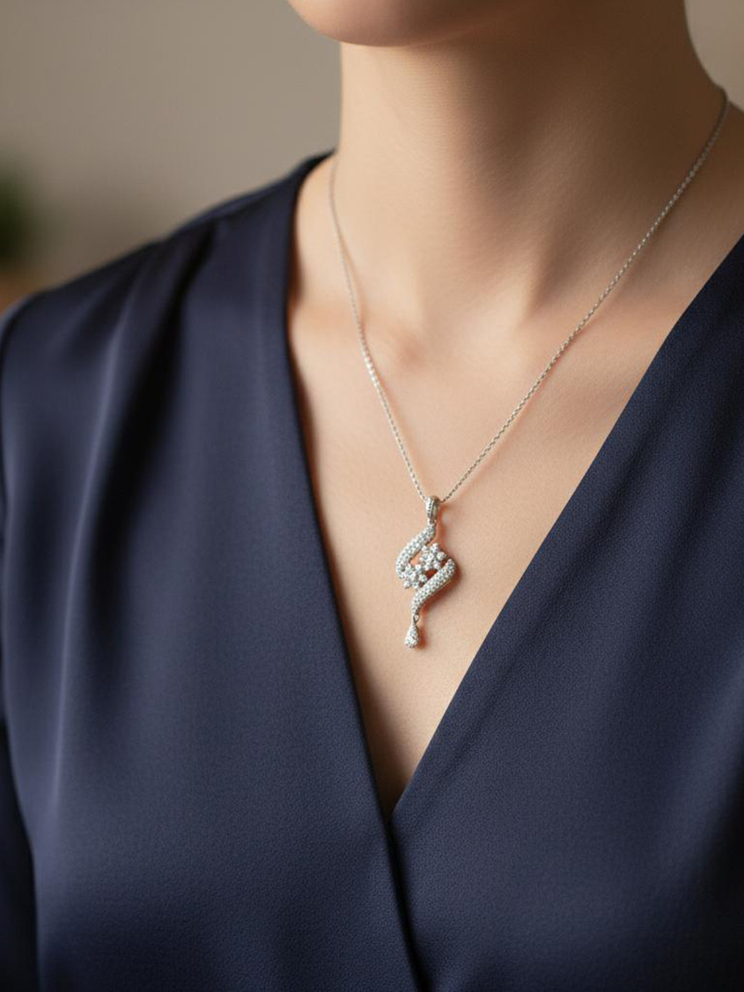 925 SILLER Sterling Silver Rhodium-Plated Stones Studded Unique Design Pendant With Chain