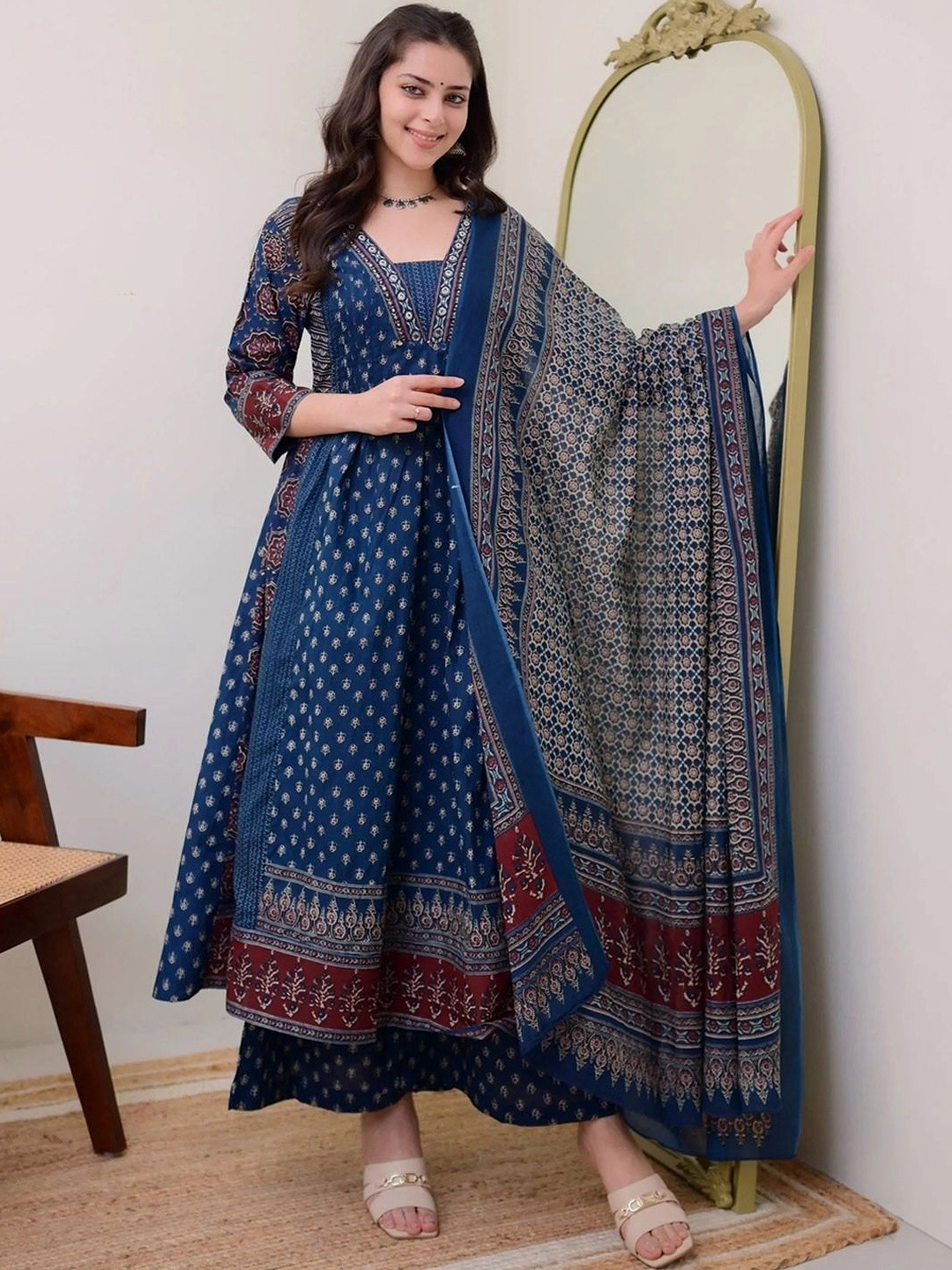 JAINICA Women Ethnic Motifs Printed Regular Kurta with Palazzos & With Dupatta