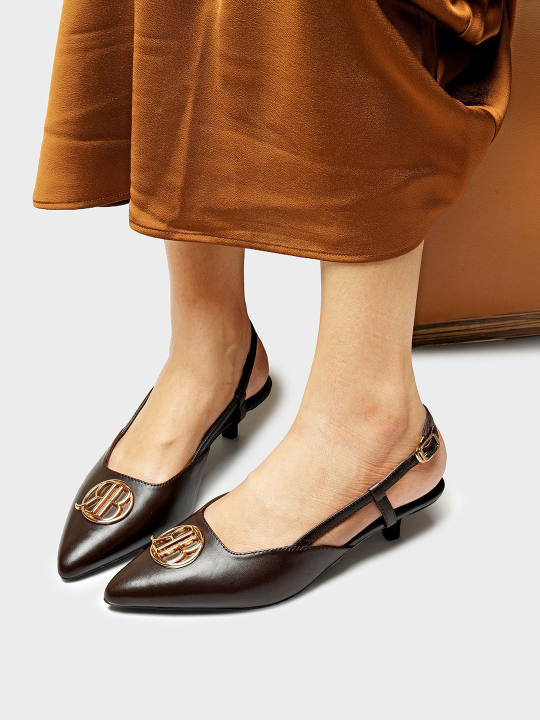 ROSSO BRUNELLO Embellished Leather Kitten Pumps with Buckles