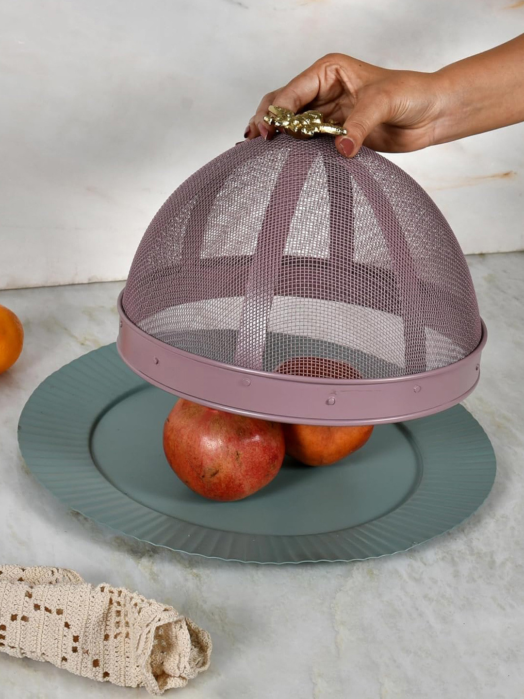 Living With Elan Mauve Metal Net Cake Cover