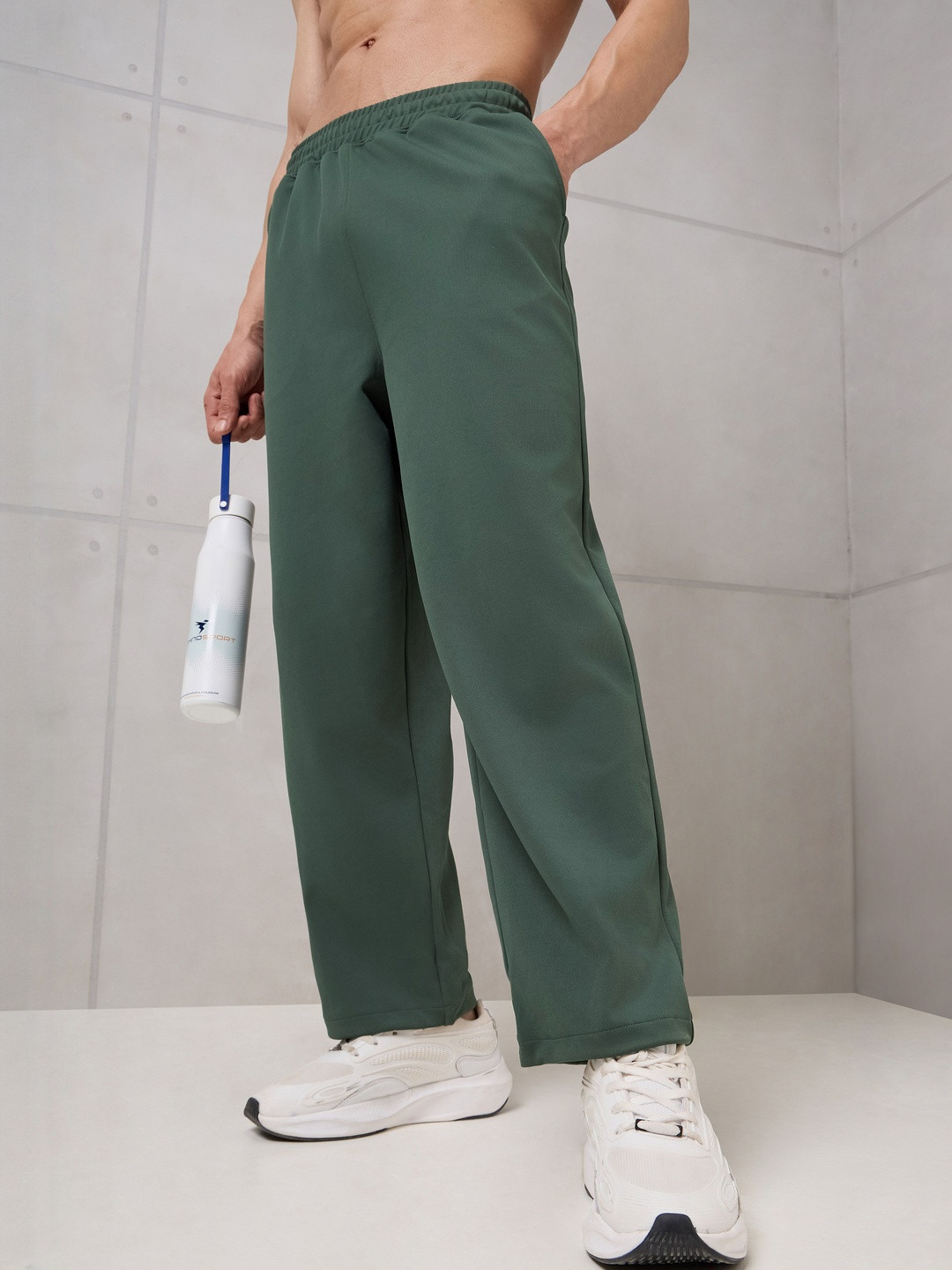 Technosport Active Out Men Straight Fit Mid-Rise Parachute Track Pants